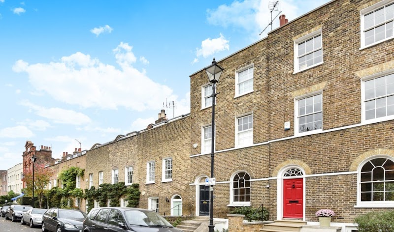 Daniel Cobb Estate Agents Kennington - Photo